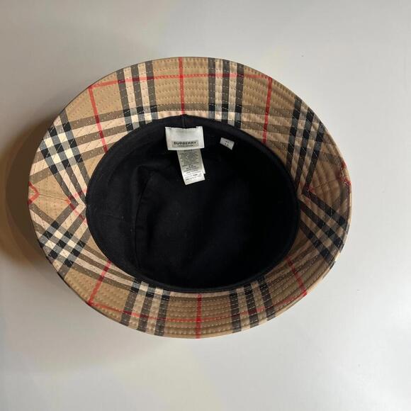 AUTHENTIC Burberry Bucket Hat XL – Classic Nova Check, Made in Italy Beige Black - Picture 3 of 6